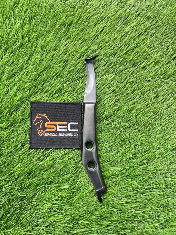 Hoof Knife Right hand Aluminum Black Handle - Image 1